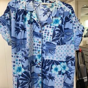 Tropical print women’s blouse!